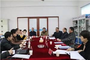 熱烈慶祝我司PVDF大規(guī)格板材專利轉(zhuǎn)化推進(jìn)項(xiàng)目驗(yàn)收?qǐng)A滿成功！